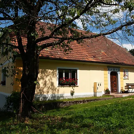 Holiday 'pekovo 1825' Ljubno